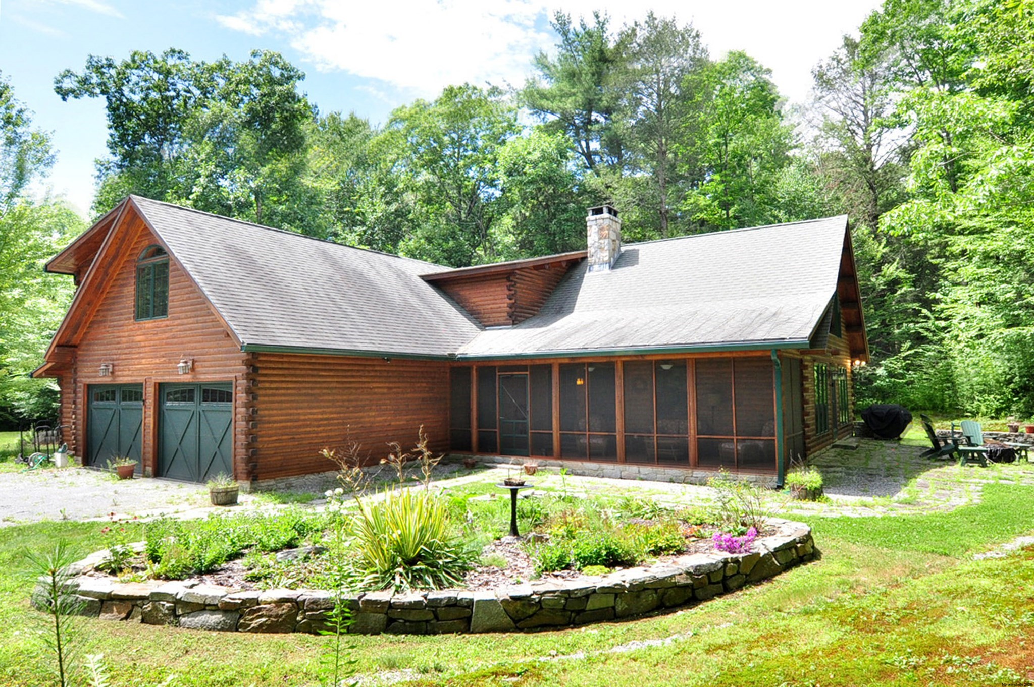 1111 Clubhouse Rd Property Photo 1