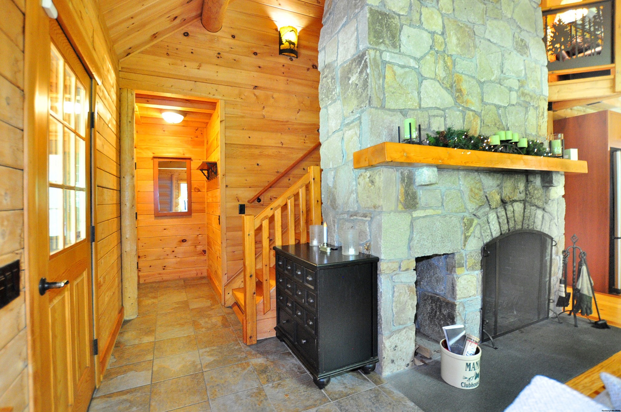 1111 Clubhouse Rd Property Photo 8