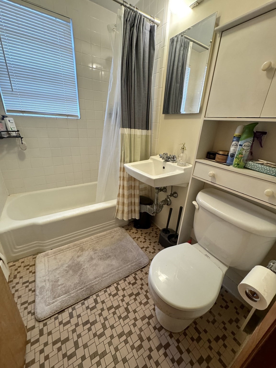 56 Nathan Rd # 1 Property Photo 12
