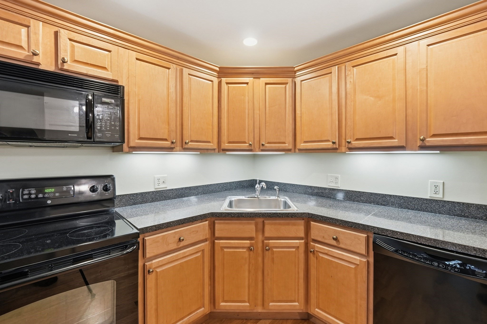 7 Crescent Way # 306 Property Photo 11
