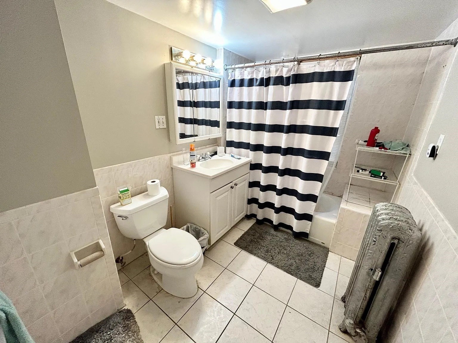 401 West 4th St # 1 Property Photo 10