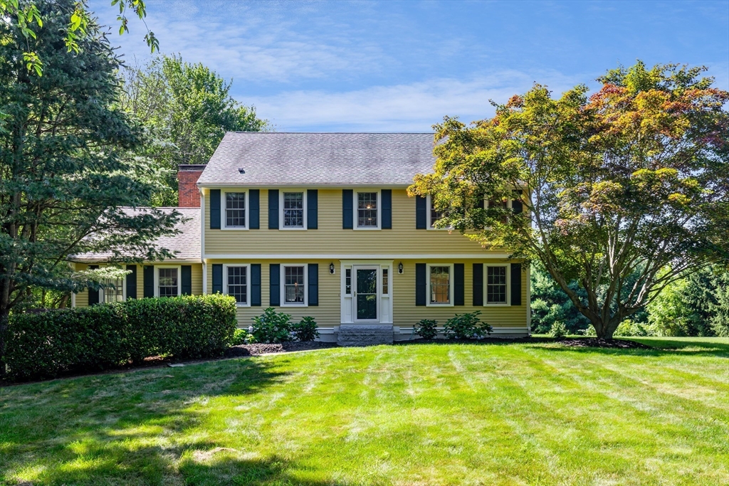 5 Locust Grove Property Photo 1