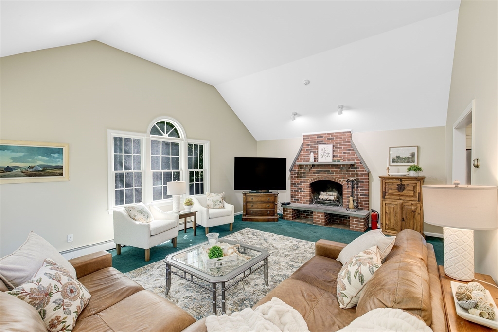 5 Locust Grove Property Photo 11