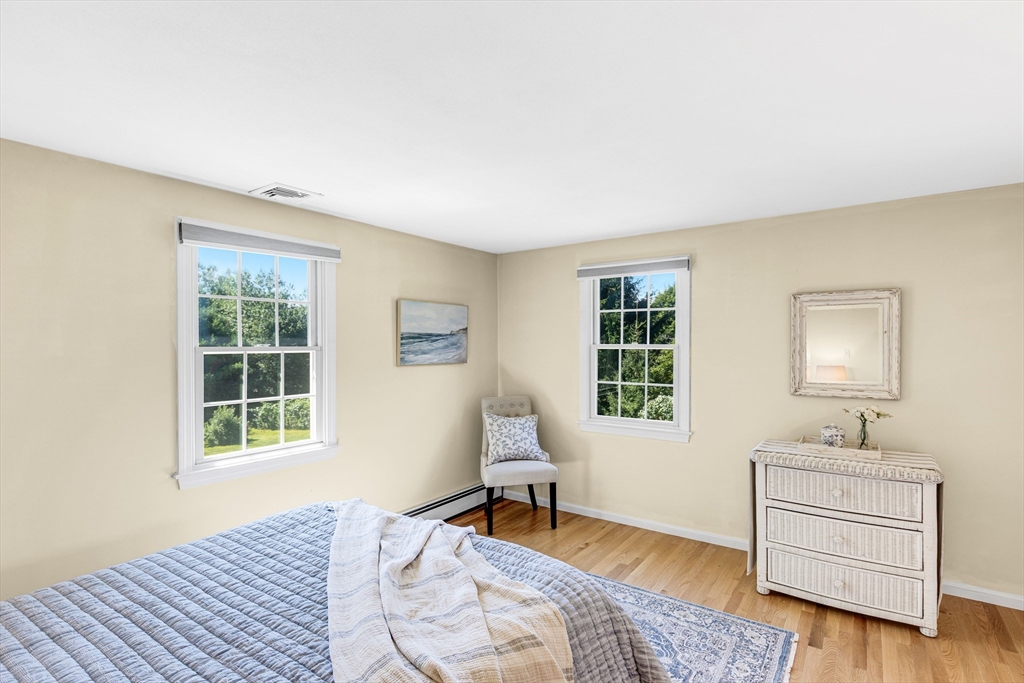 5 Locust Grove Property Photo 23