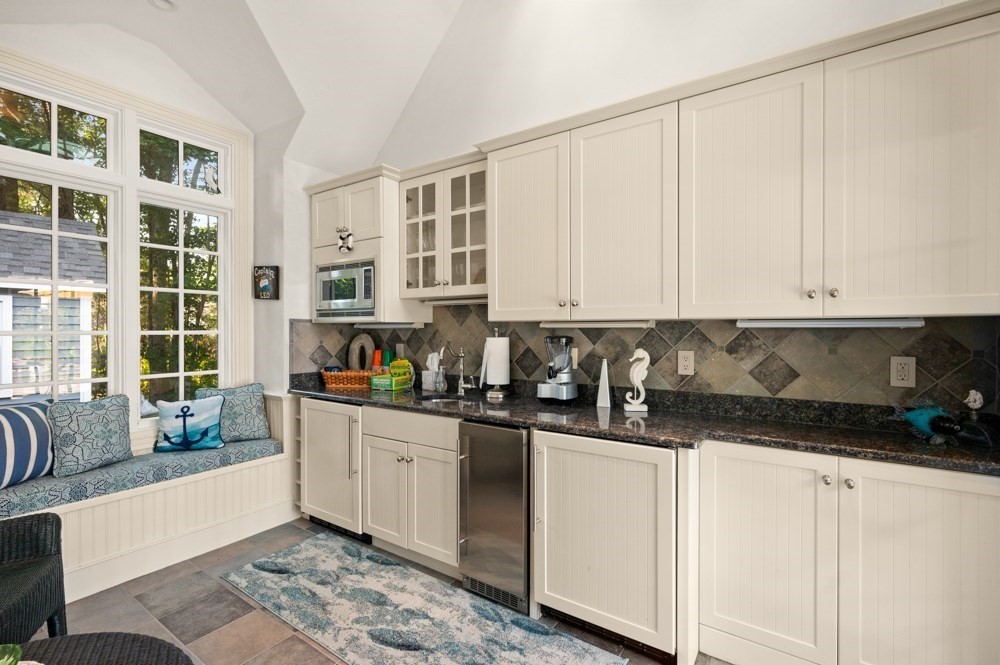11 Black Horse Lane Property Photo 30