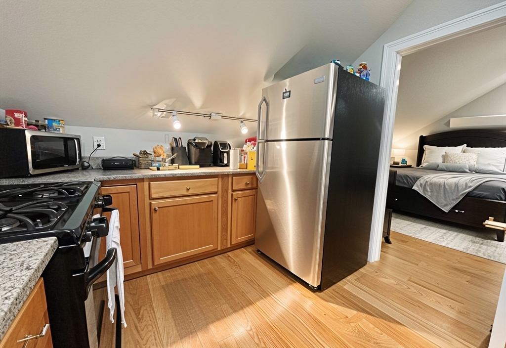 21 Chestnut Hill Ave # 3 Property Photo 1