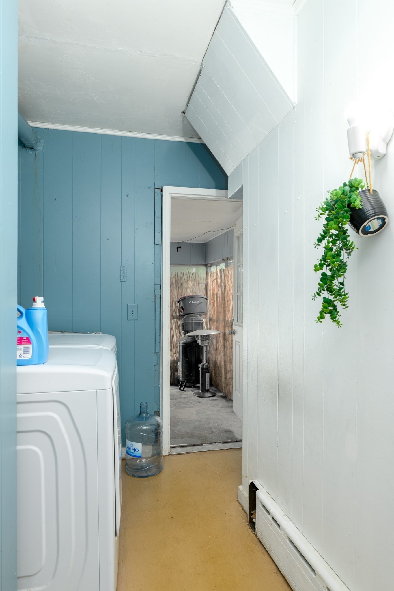 247 Mechanic Street Property Photo 4