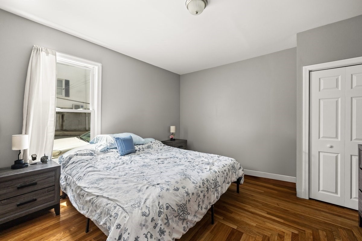 315 Washington St Property Photo 17