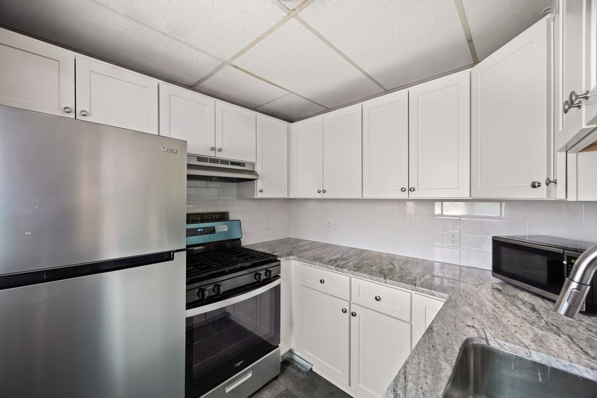 315 Washington St Property Photo 21