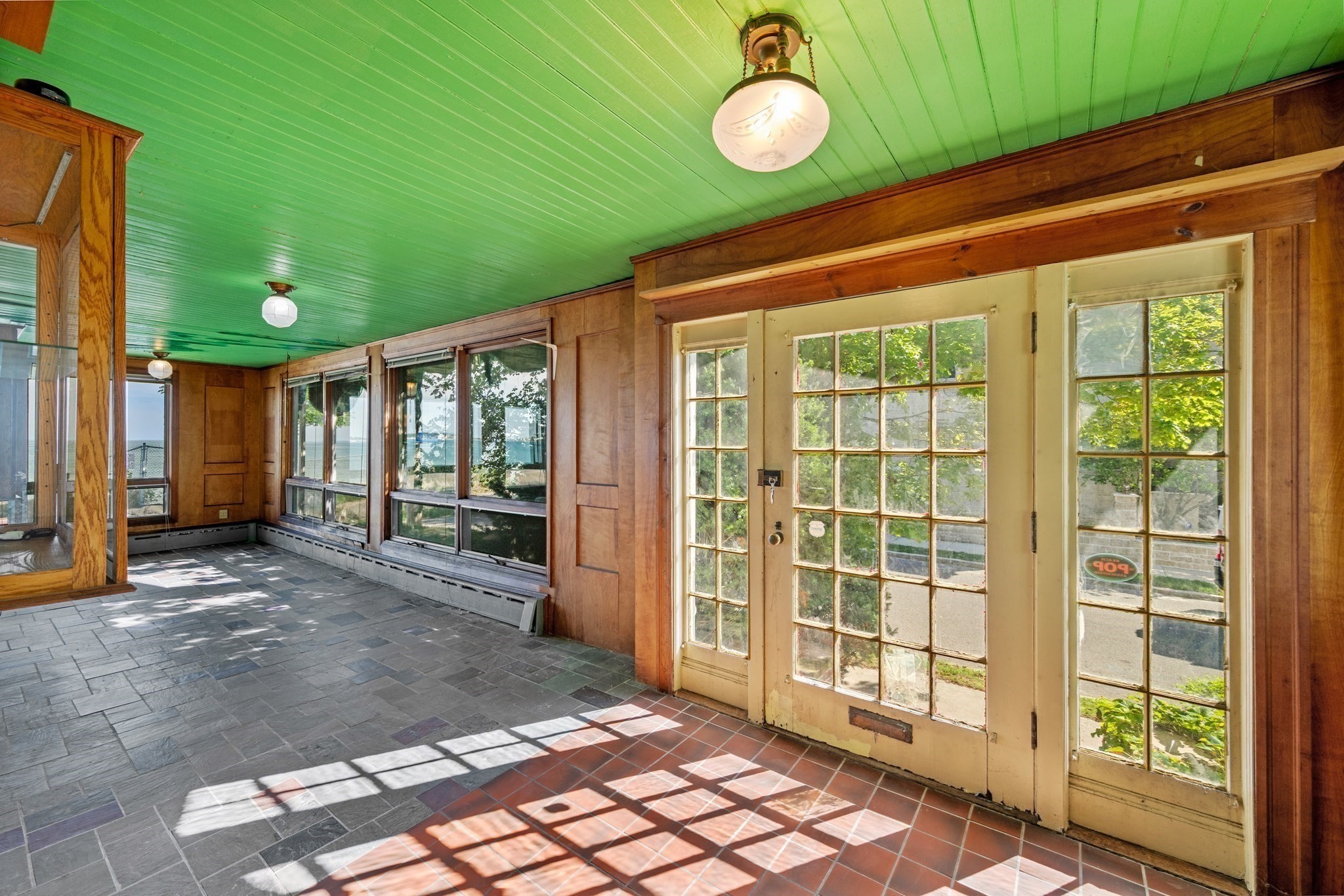 40 Harrington Ave Property Photo 15