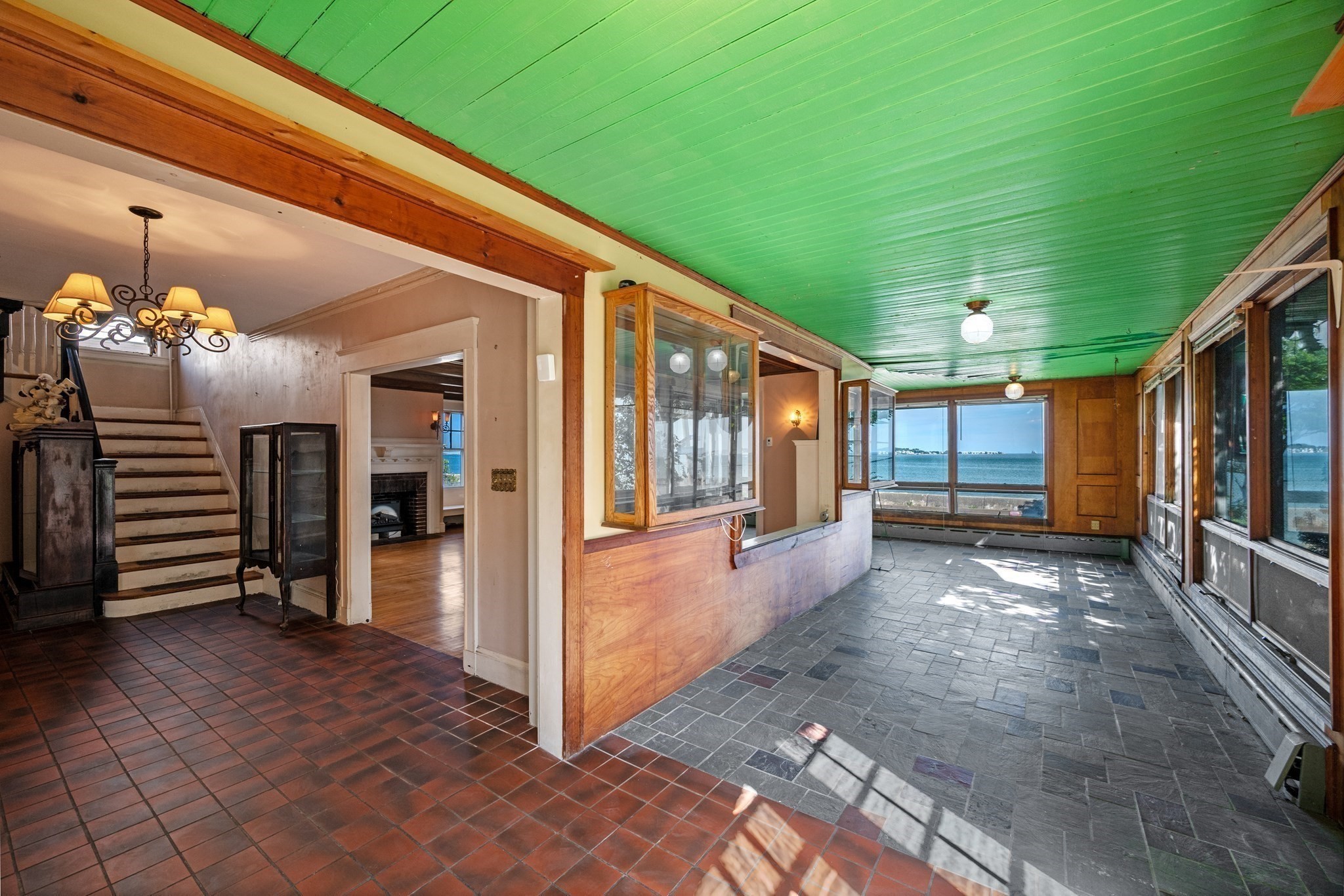 40 Harrington Ave Property Photo 16