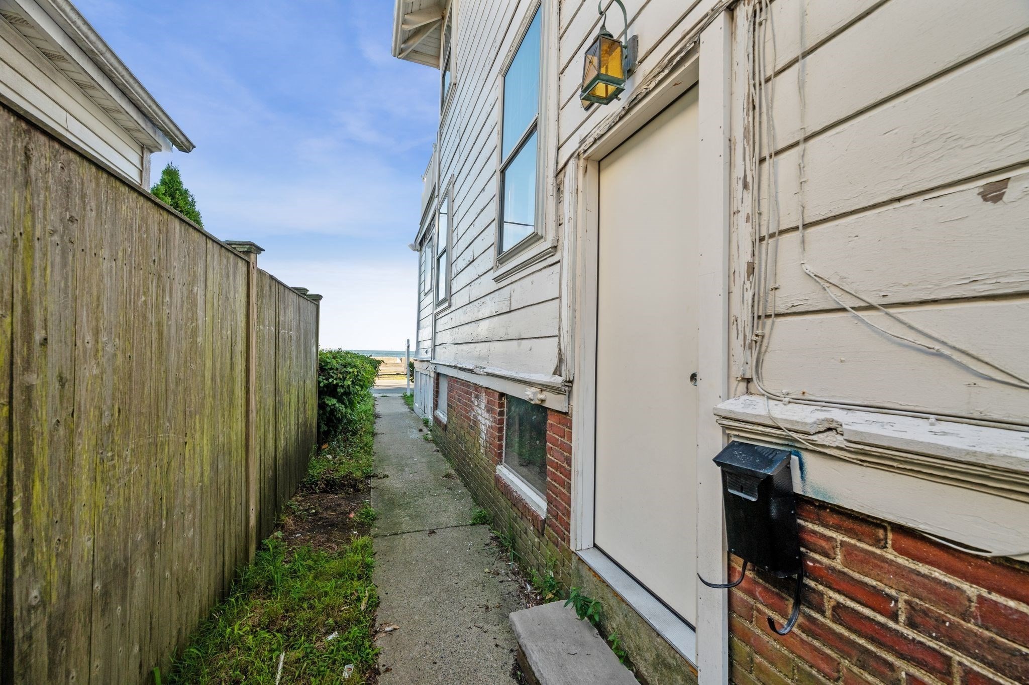 40 Harrington Ave Property Photo 35