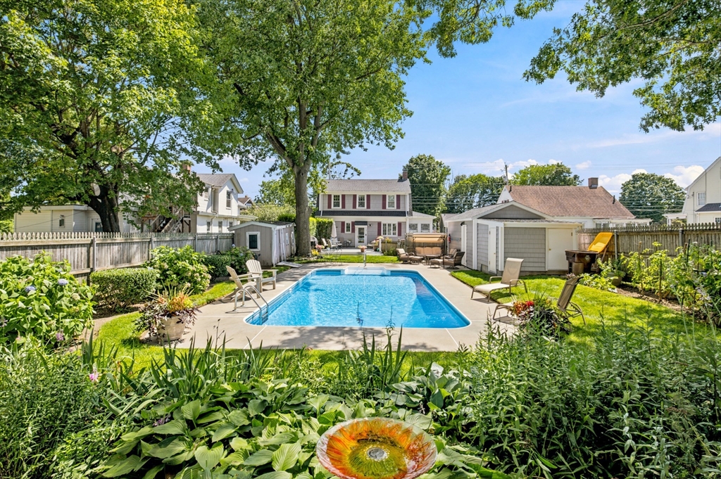 646 New Boston Rd Property Photo 3