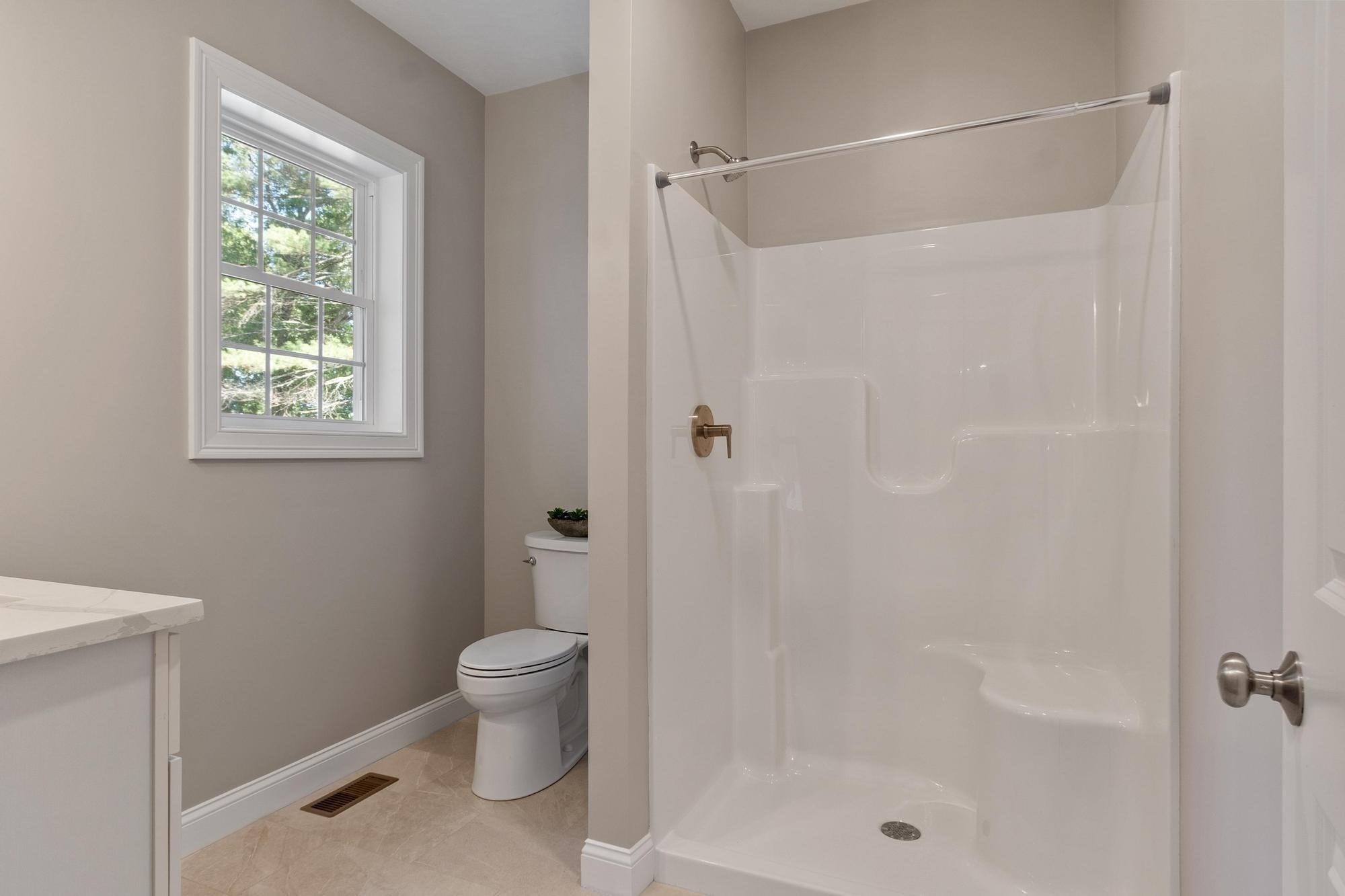 6 Jewett Rd Property Photo 13