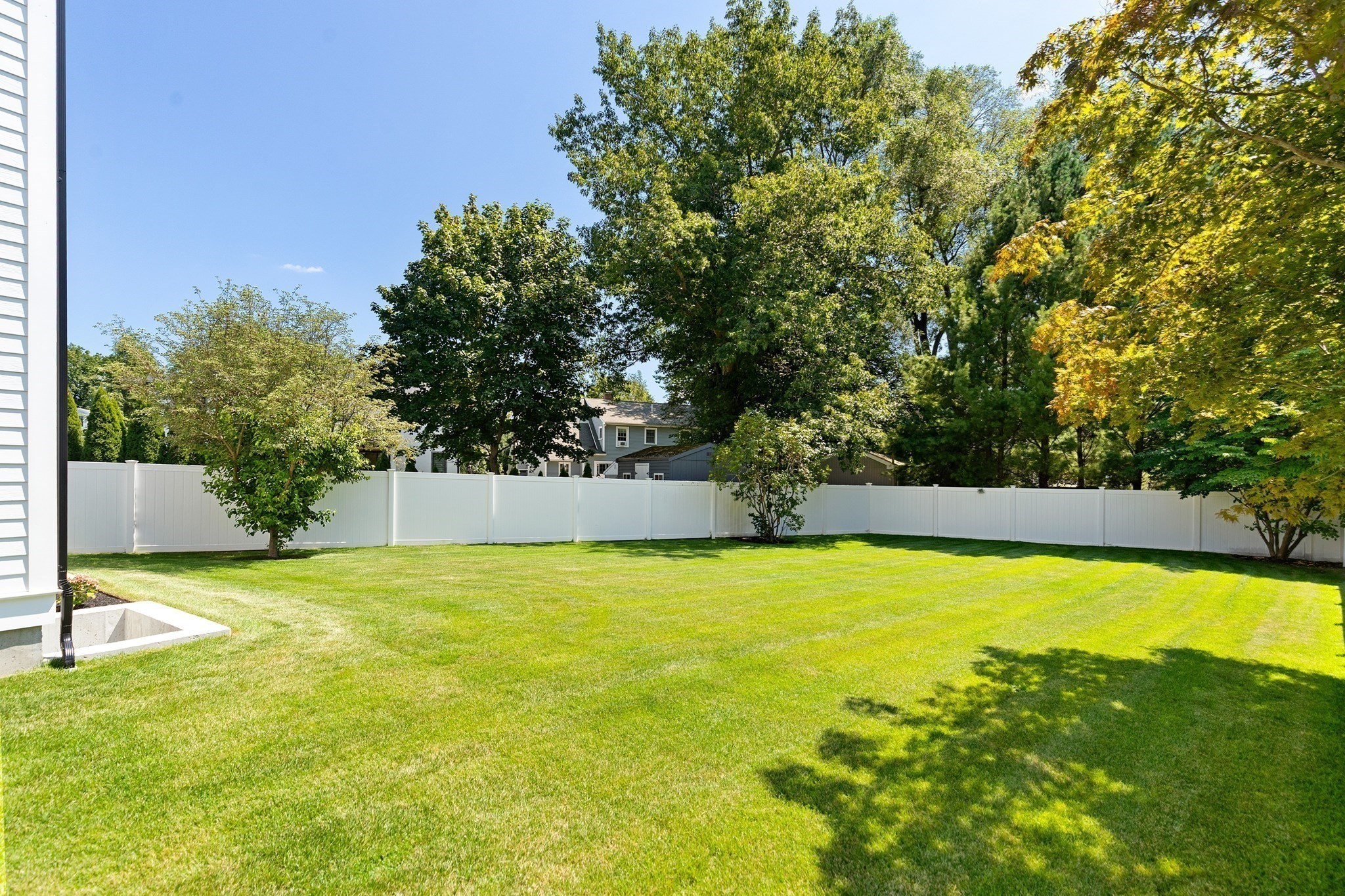 21 Winslow Rd Property Photo 24