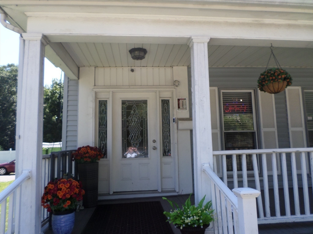 406 Lincoln Ave Property Photo 5