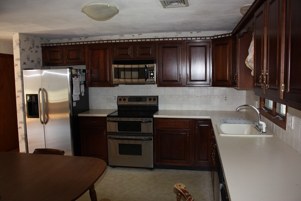 3 Tinkham Avenue Property Photo 6