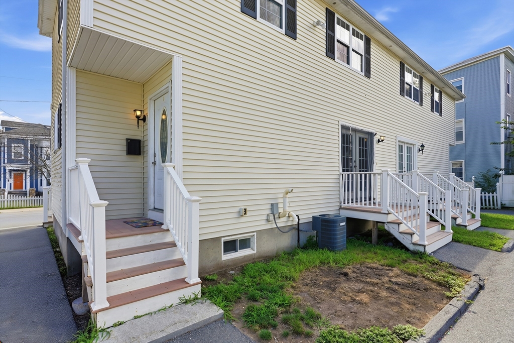 125 Mt Vernon St # D Property Photo 26