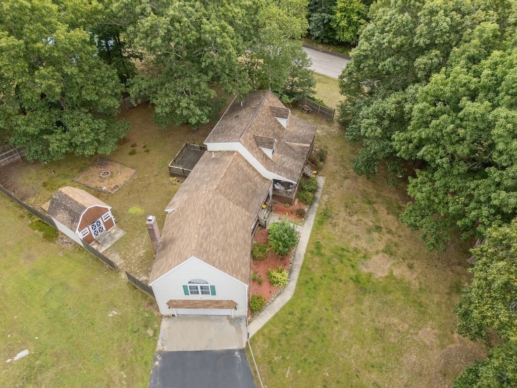 133 Killiney Woods Property Photo 8