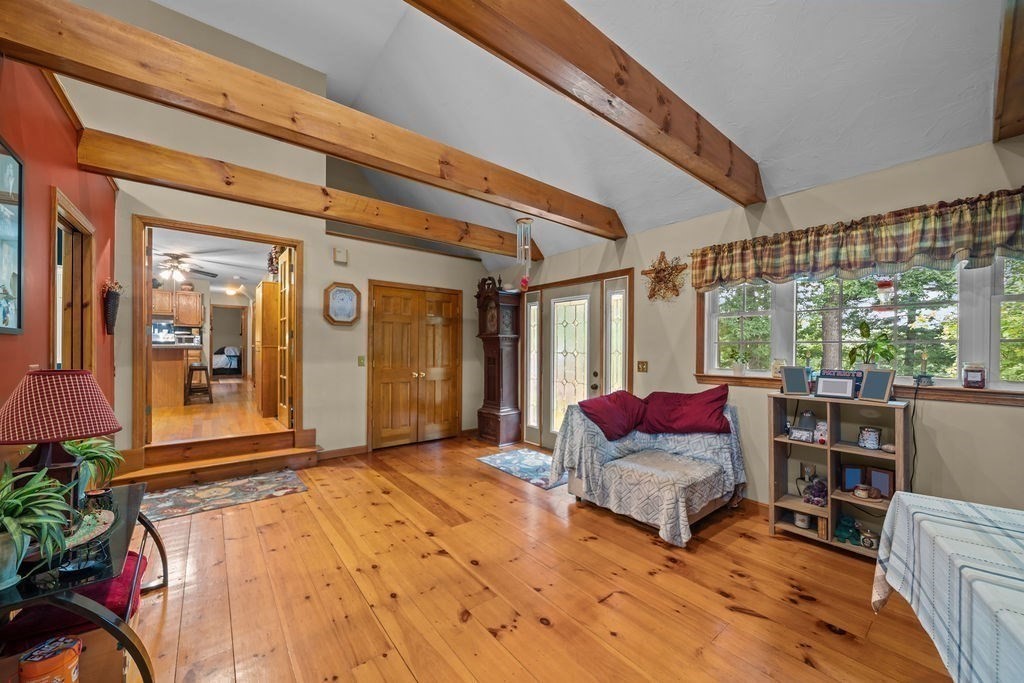 133 Killiney Woods Property Photo 15