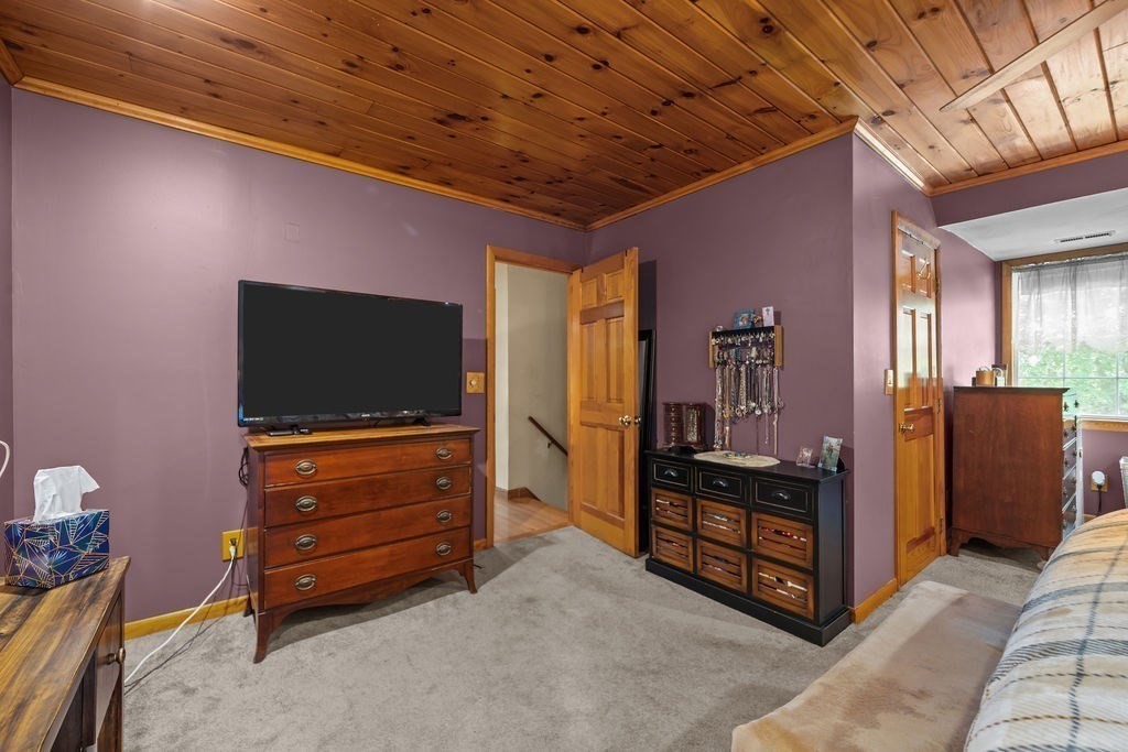 133 Killiney Woods Property Photo 29