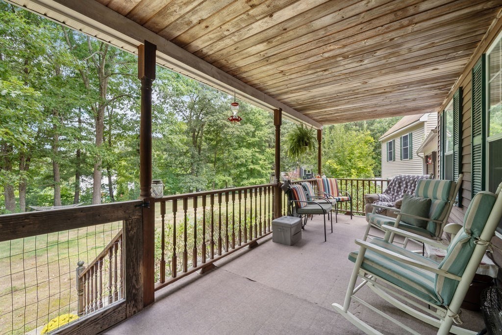 133 Killiney Woods Property Photo 35