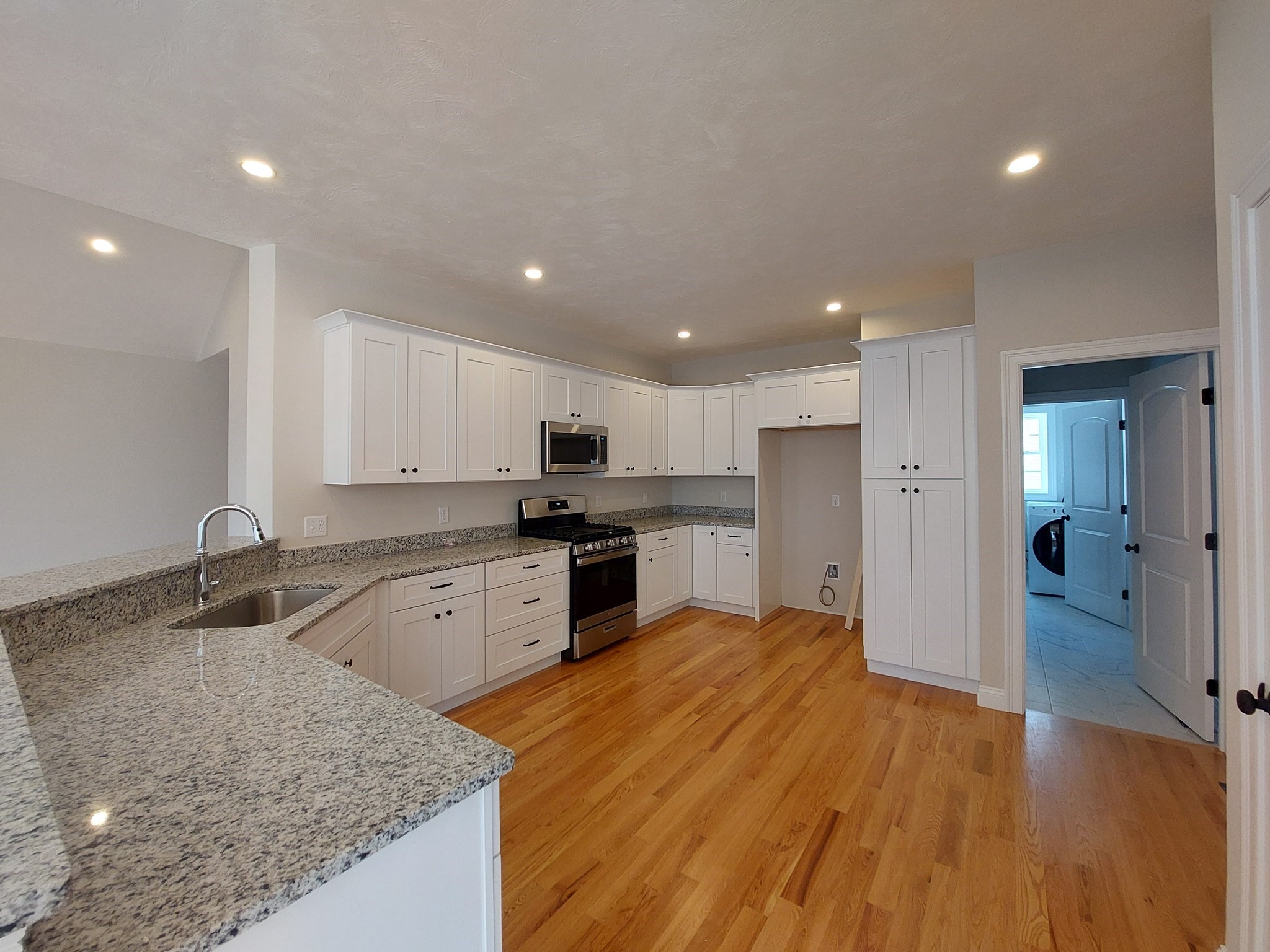23a Crownshield # 23a Property Photo 2