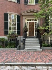 16 Louisburg Square # B Property Photo 1