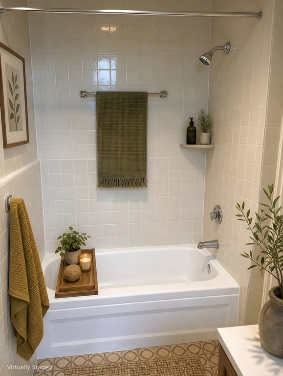 475 Commonwealth Avenue # 603 Property Photo 6