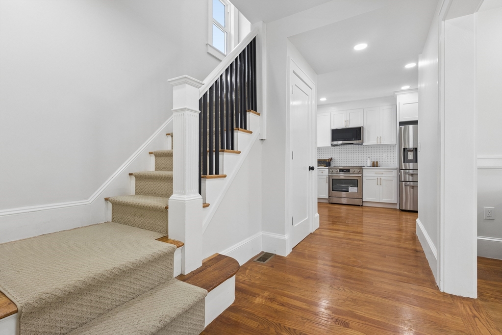 59 Westover St Property Photo 3