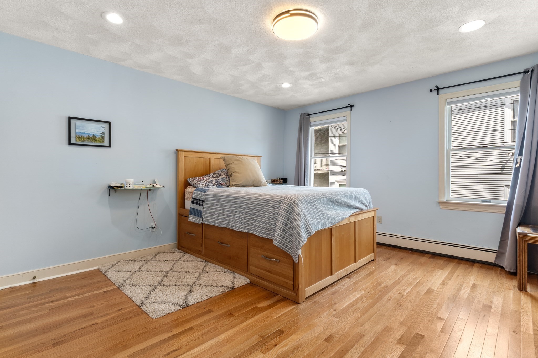 14 Belmont St # A Property Photo 7