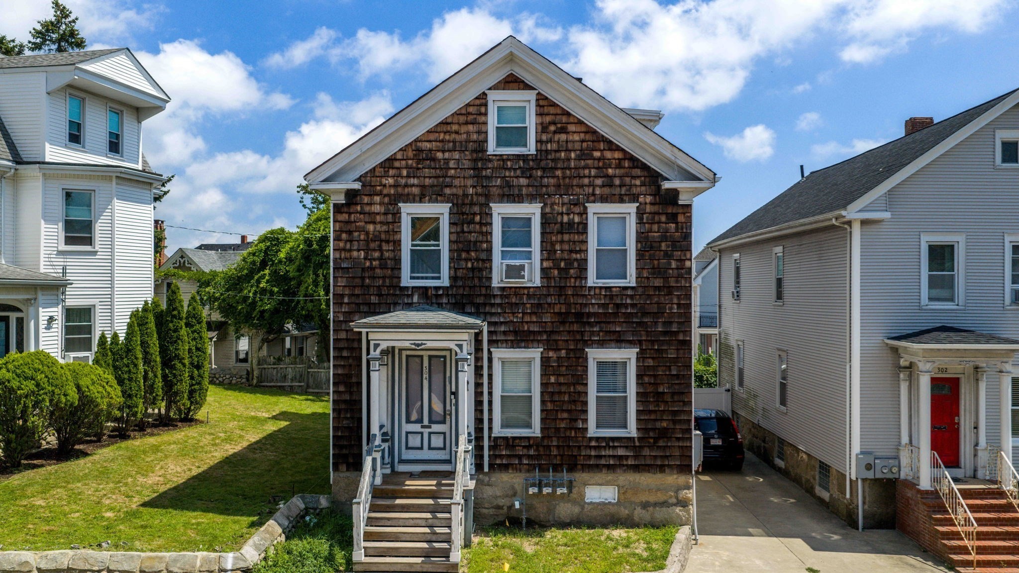 304 County St Property Photo 1
