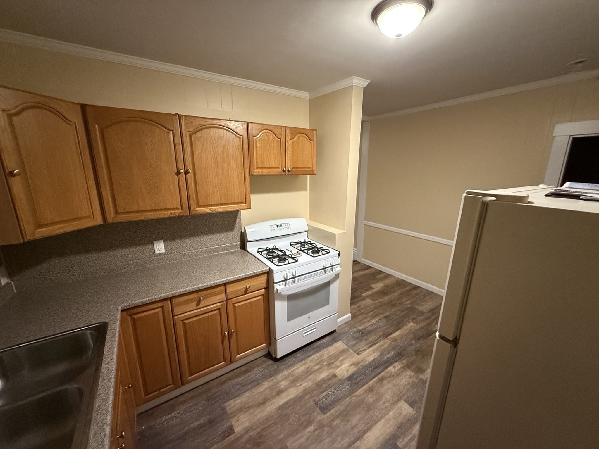 304 County St Property Photo 24