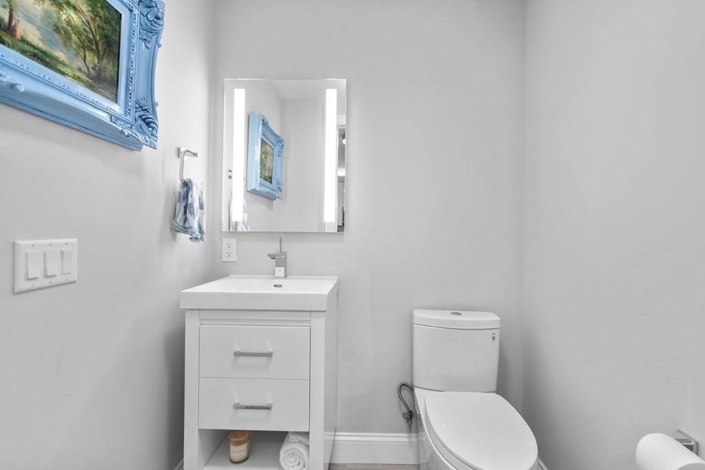 771 Harrison Avenue # 208 Property Photo 9