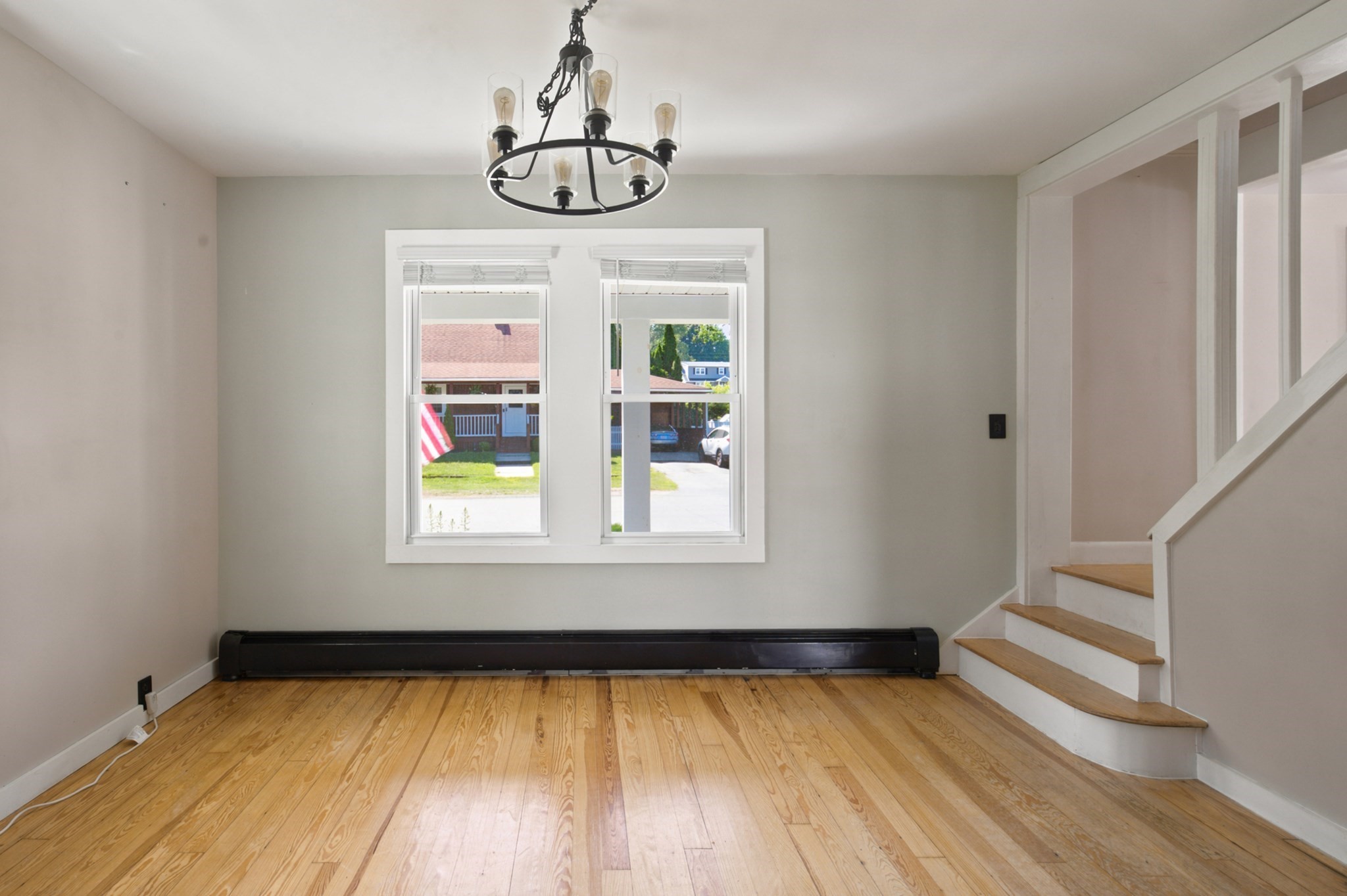 204 Lowell Street Property Photo 14