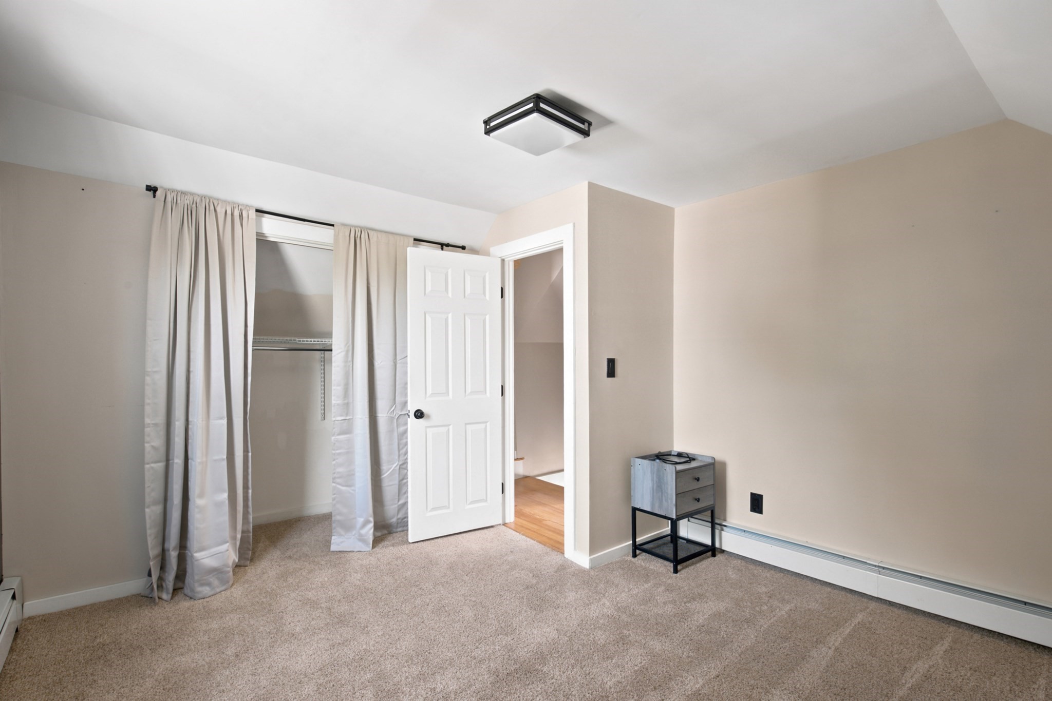 204 Lowell Street Property Photo 24