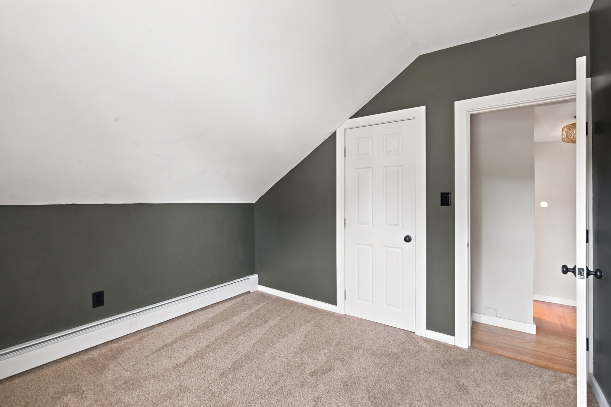 204 Lowell Street Property Photo 30
