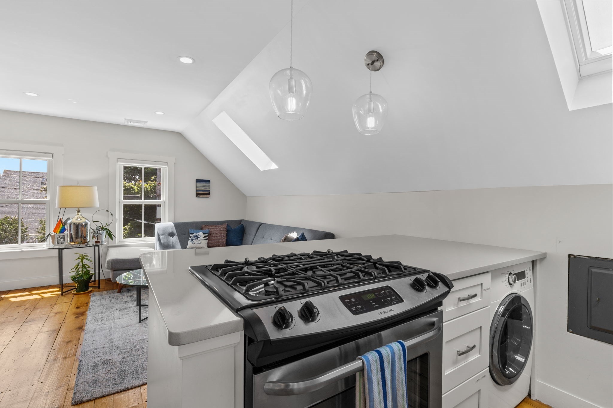 15 Winthrop St # C Property Photo 6