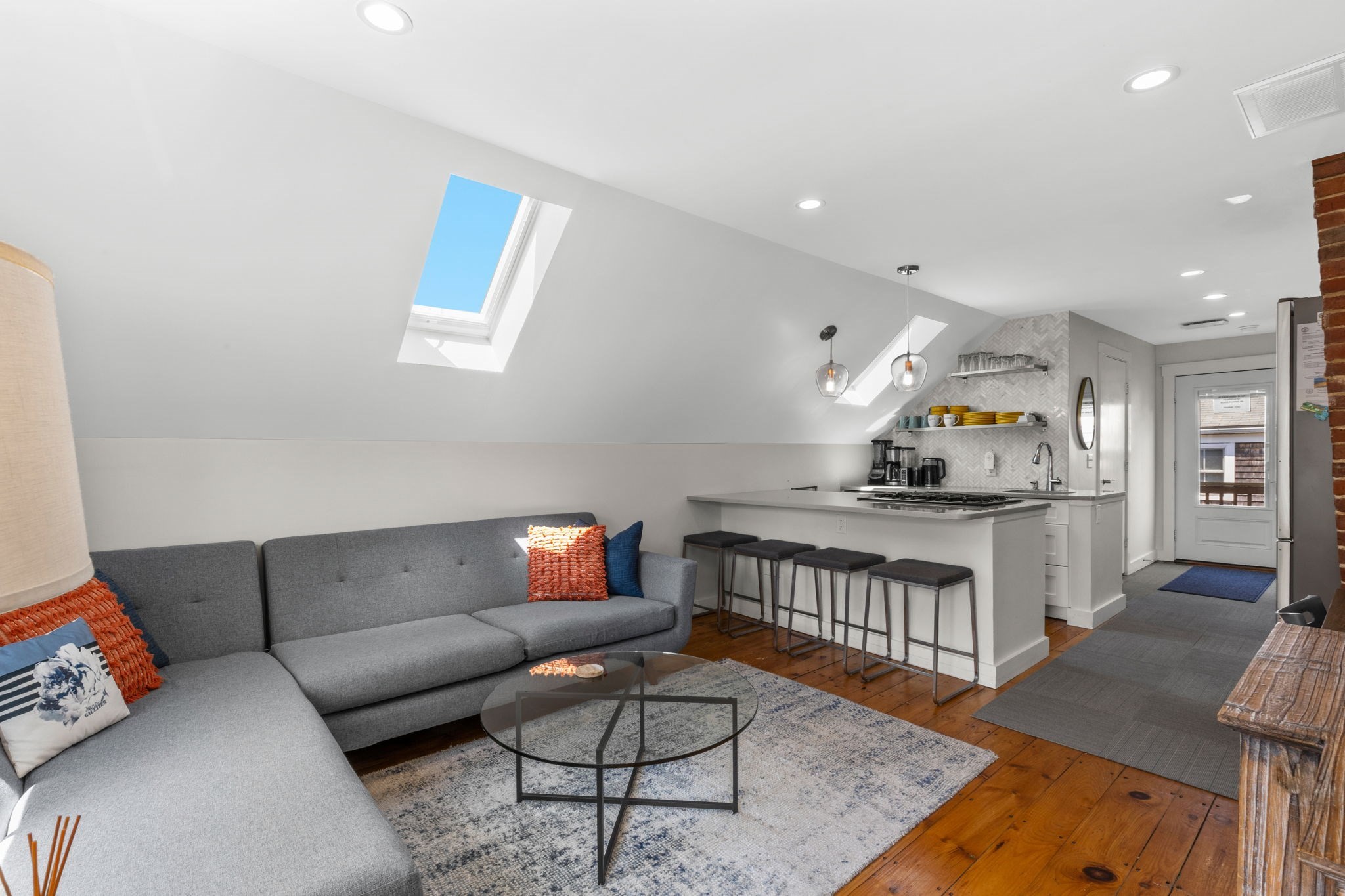 15 Winthrop St # C Property Photo 8