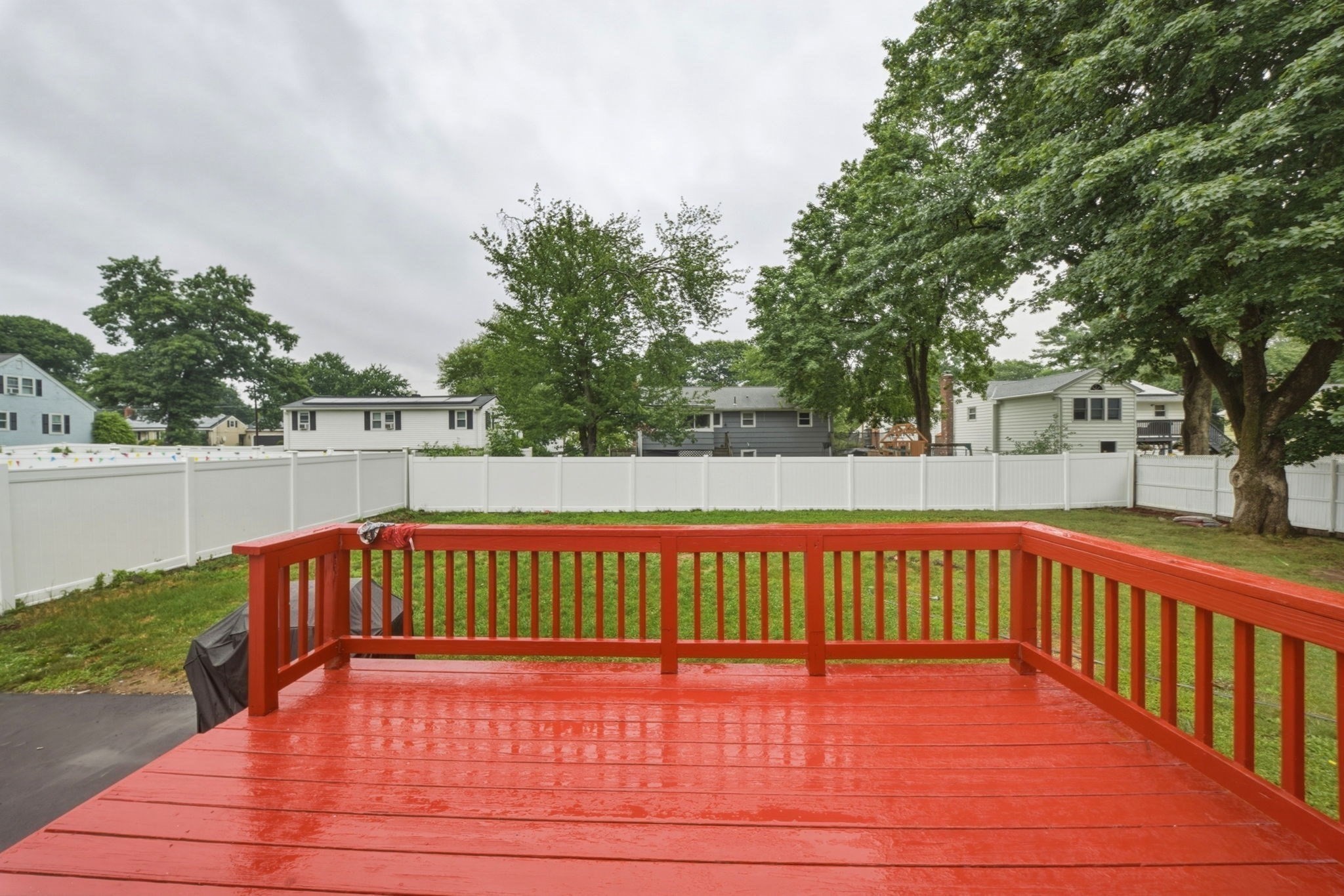 280 Ettrick St Property Photo 34