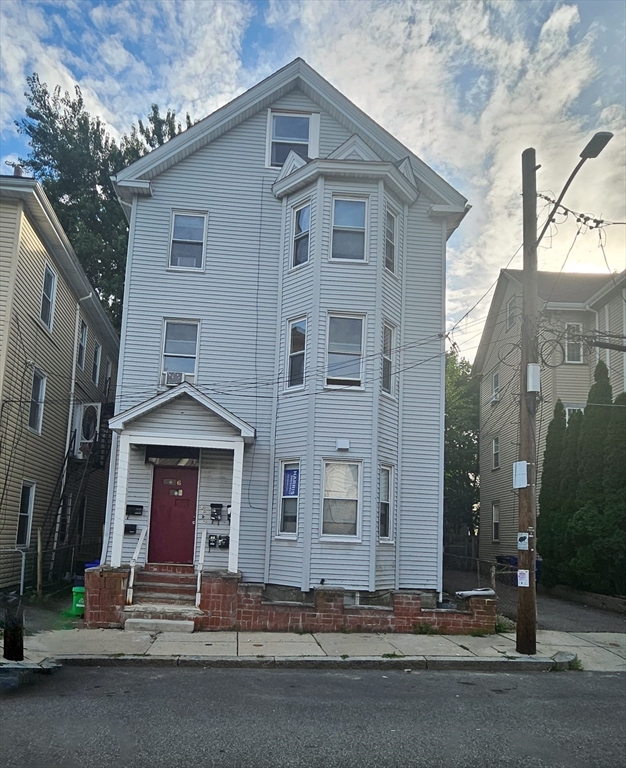 6 Ashley St # 2 Property Photo 1