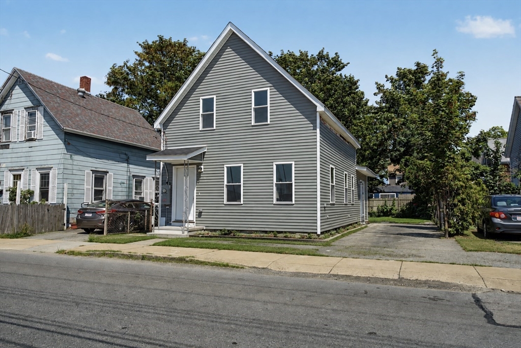 85 Middle St Property Photo 24
