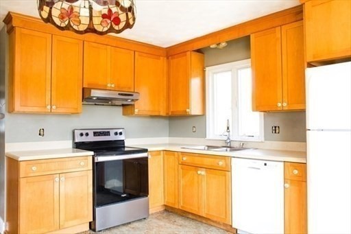7 Marina Dr Property Photo 5