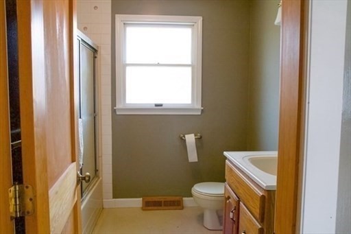 7 Marina Dr Property Photo 7