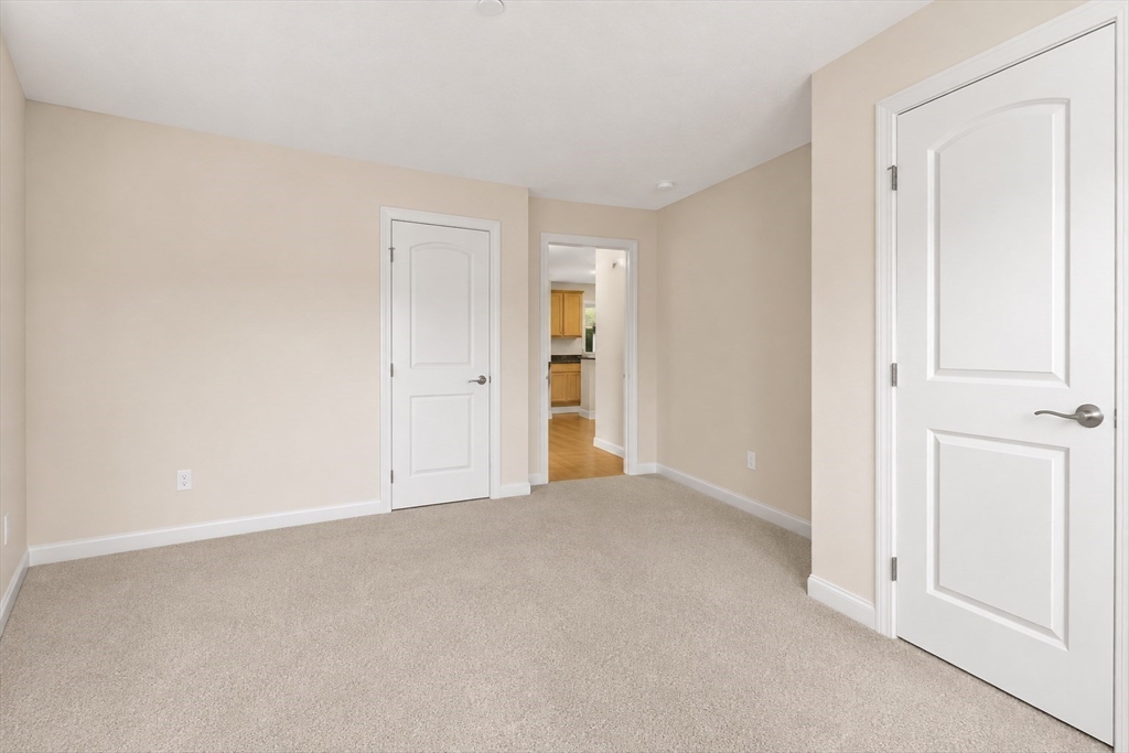 33 Westchester Drive # 33 Property Photo 25