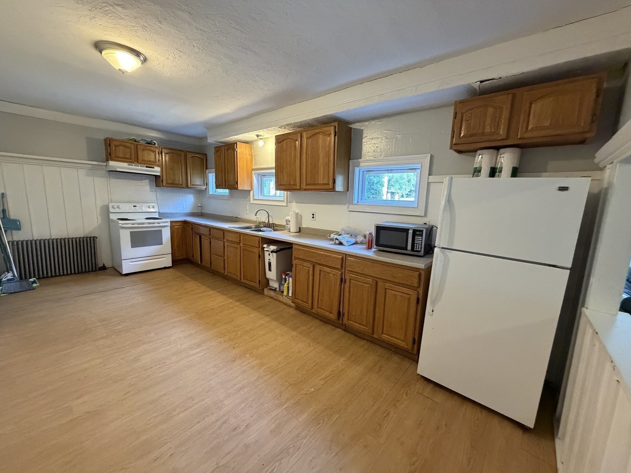 123 Myrtle Ave Property Photo 5