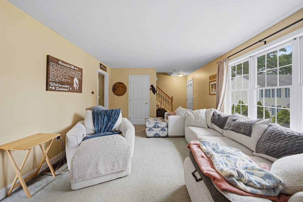 48 Arthur Dr # 48 Property Photo 6
