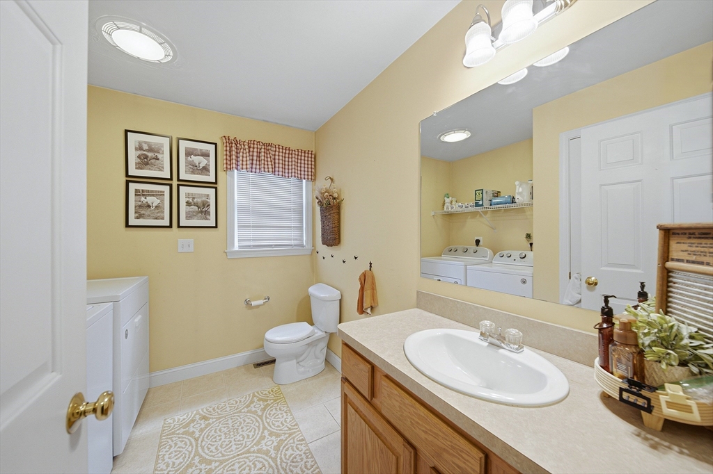 48 Arthur Dr # 48 Property Photo 13
