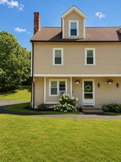 1096 Long Pond Rd # B Property Photo 3