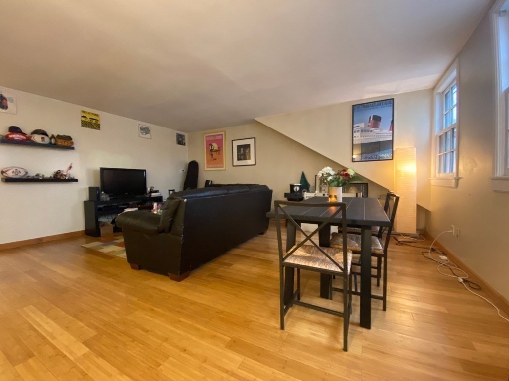 21 Bowdoin Street Property Photo 3